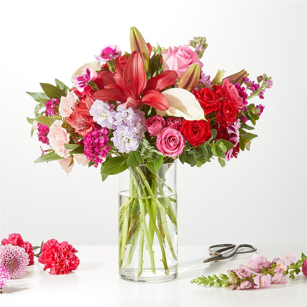 Swooning Over You - A Luxury Florist Original – Berkeley Florist, Moncks Corner SC