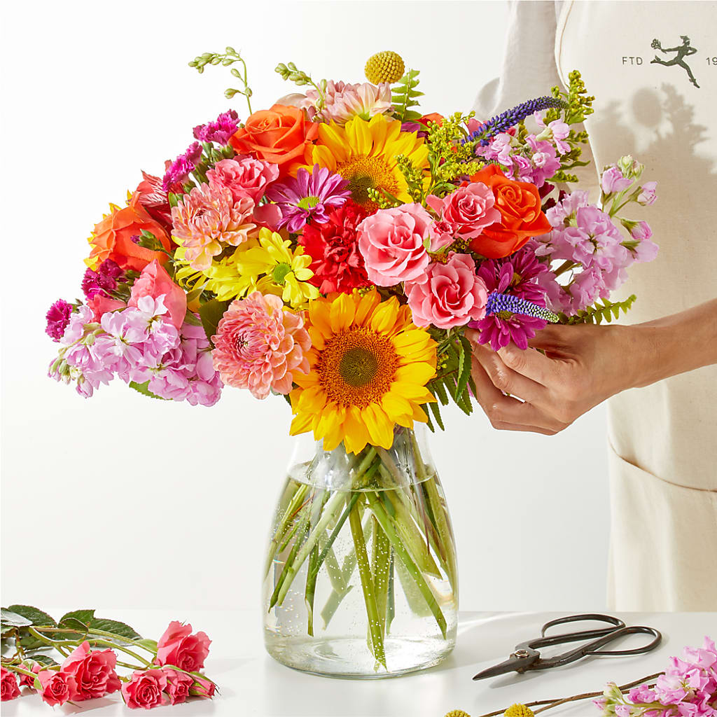 Cue the Confetti - A Florist Original – Berkeley Florist, Moncks Corner SC