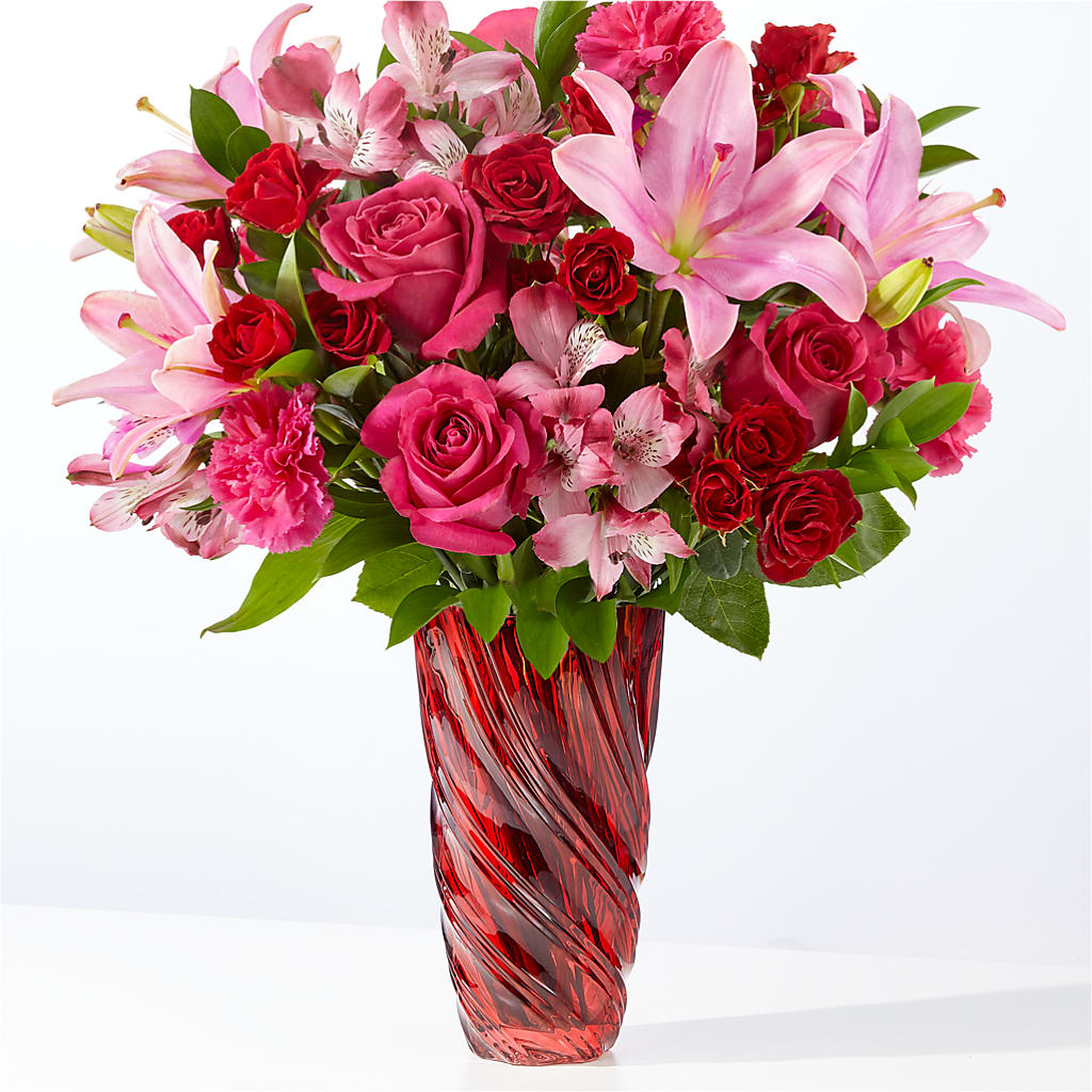 In Love Bouquet with Luxe Swirl Vase – Berkeley Florist, Moncks Corner SC
