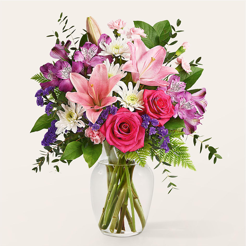 Lace & Pearls Bouquet – Berkeley Florist, Moncks Corner SC