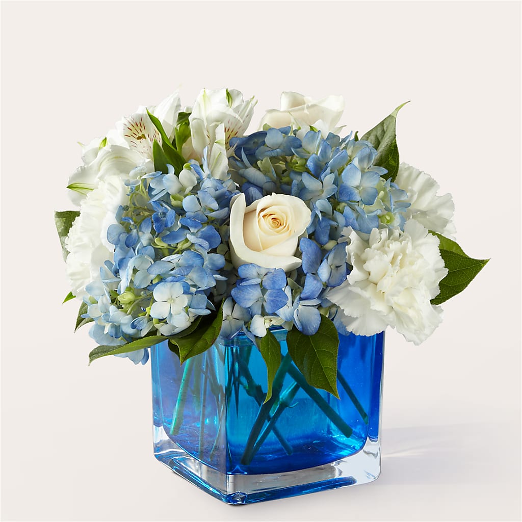 Soothing Waters Bouquet – Berkeley Florist, Moncks Corner SC