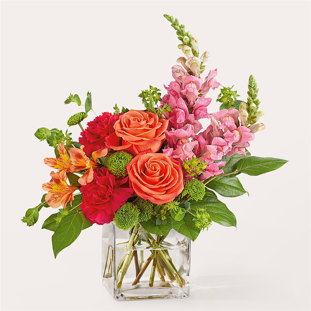 Cosmopolitan Bouquet – Berkeley Florist, Moncks Corner SC