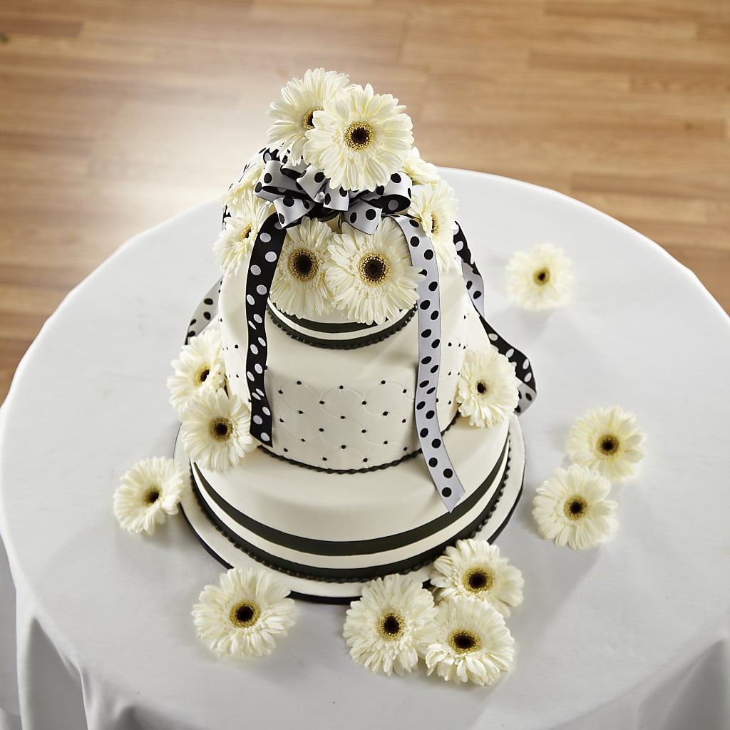 Simple Sophistication Cake Décor – Berkeley Florist, Moncks Corner SC