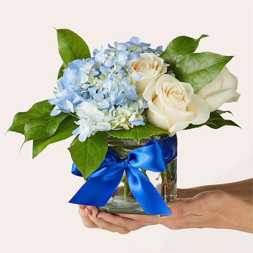 Sky Blue Delight Bouquet –  Berkeley Florist, Moncks Corner SC