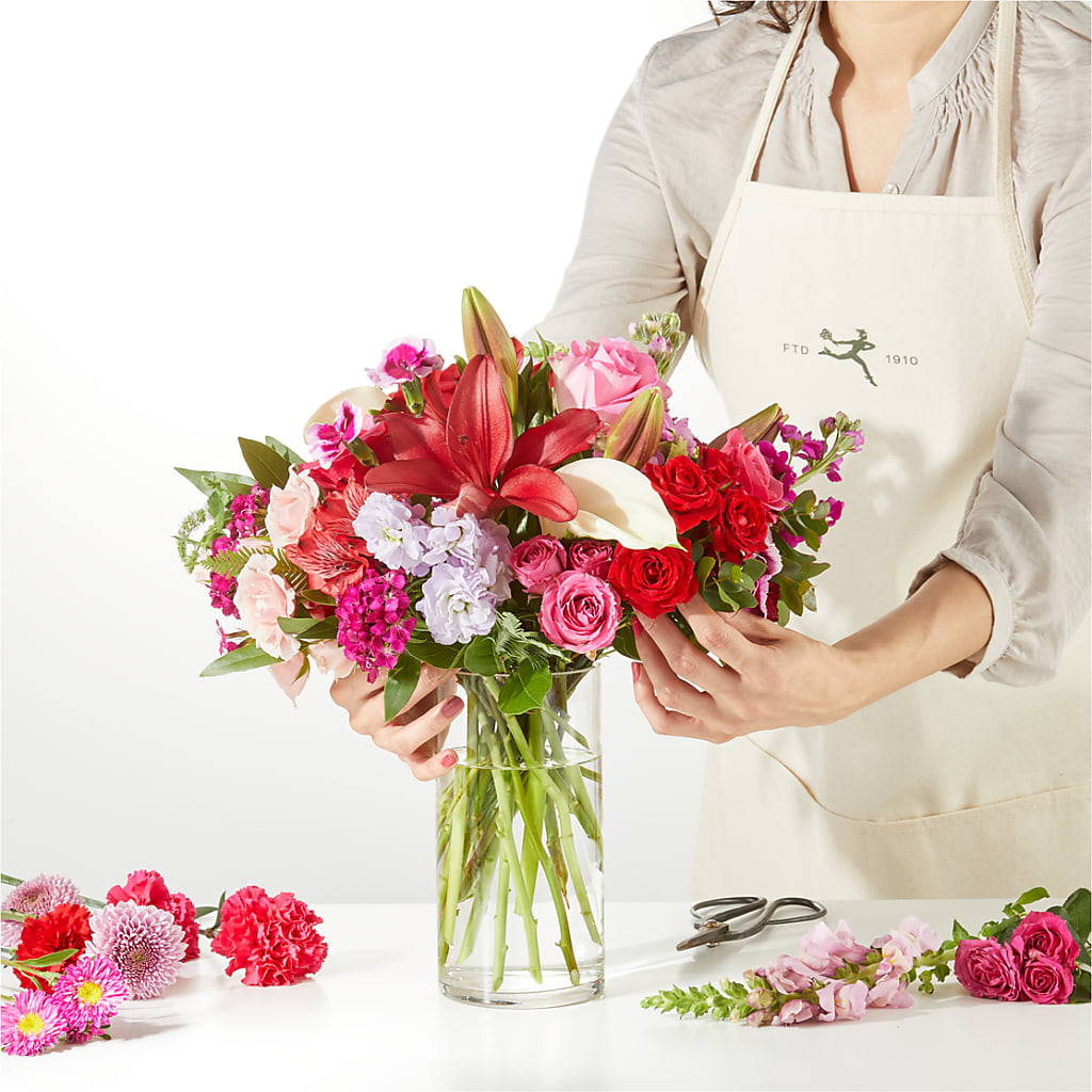 Swooning Over You - A Luxury Florist Original –  Berkeley Florist, Moncks Corner SC