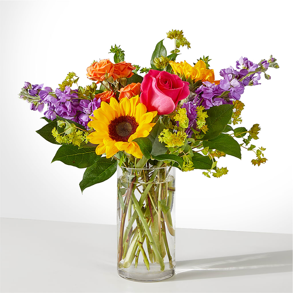 Vibrant Greetings Bouquet –  Berkeley Florist, Moncks Corner SC