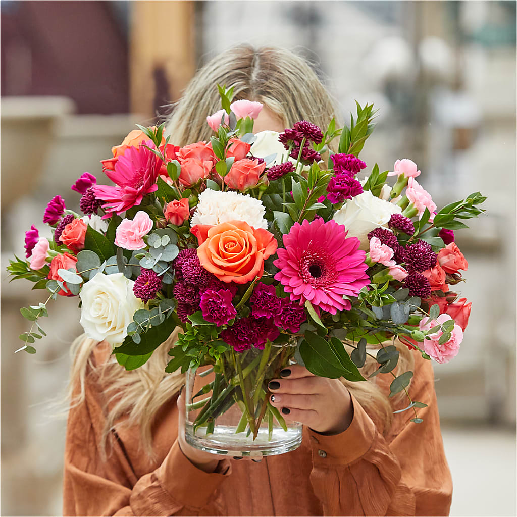 Smell the Roses Bouquet –  Berkeley Florist, Moncks Corner SC